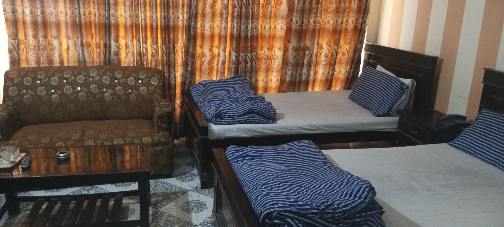Hotel De Grand Rawalpindi Bilik gambar